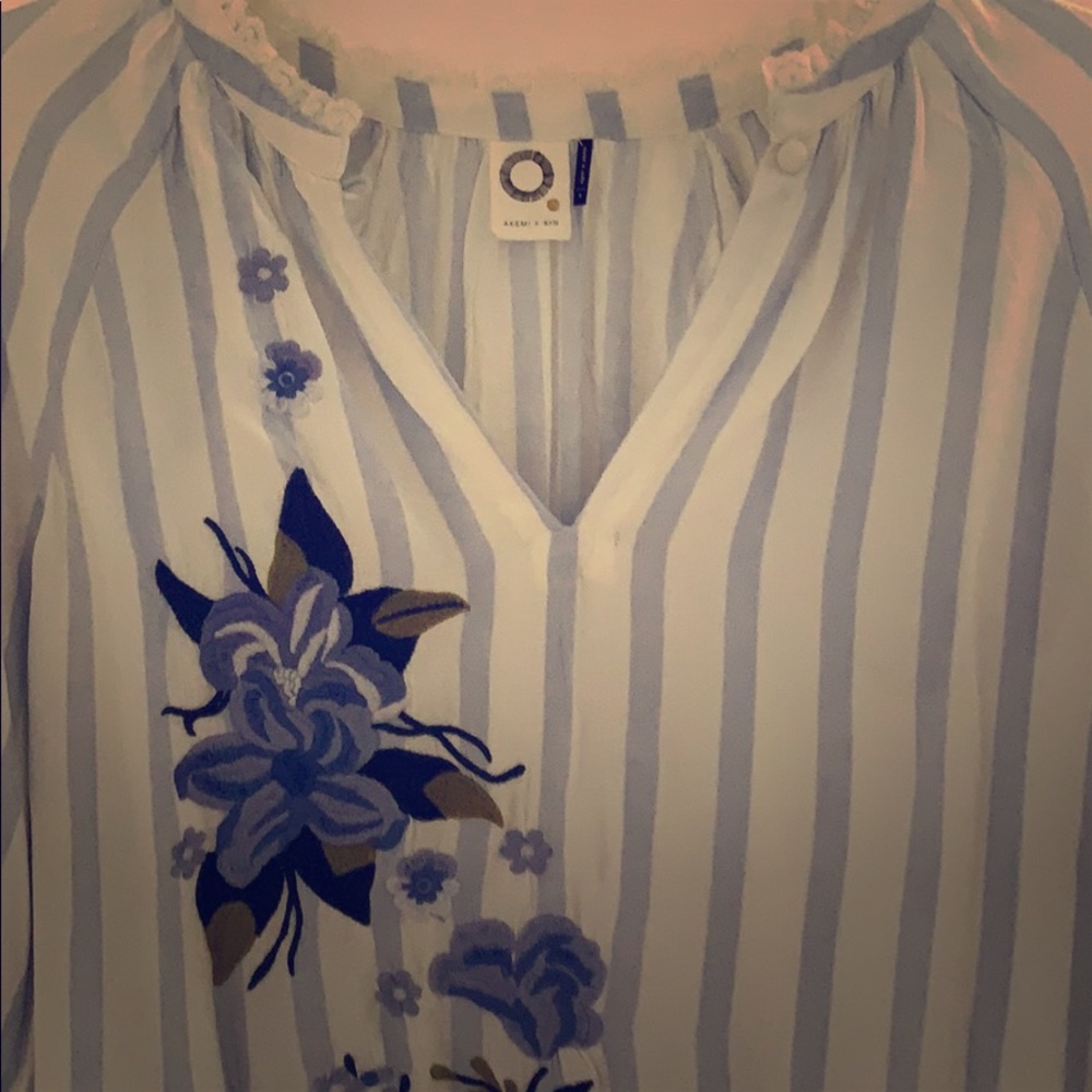 Anthropologie Akemi and Kin long sleeve shirt